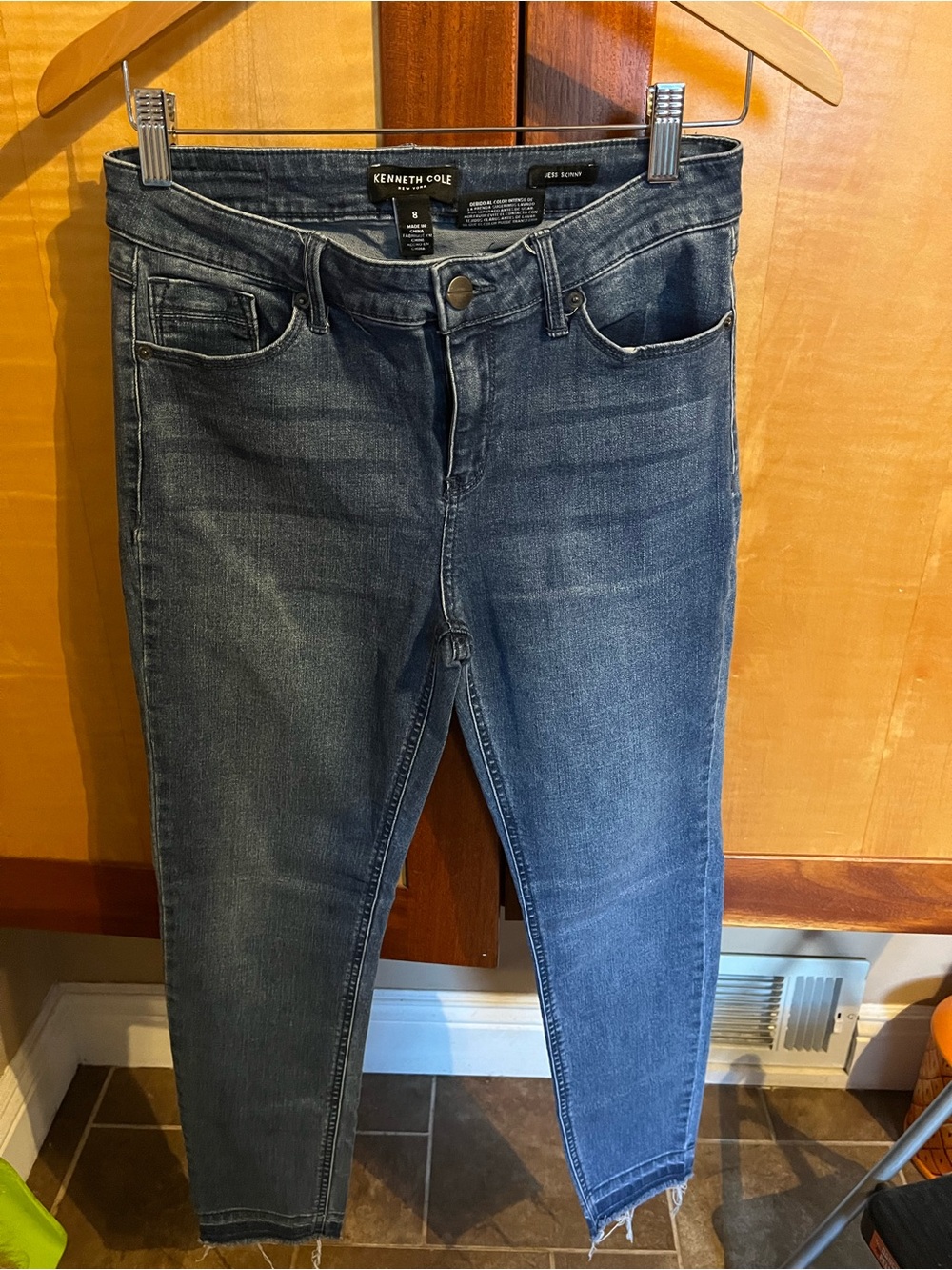 Kenneth Cole Women’s Skinny Jeans in Dark Blue Wash